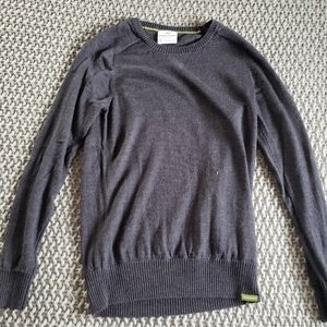 Kathmandu 100% Merino Wool Sweater, 10